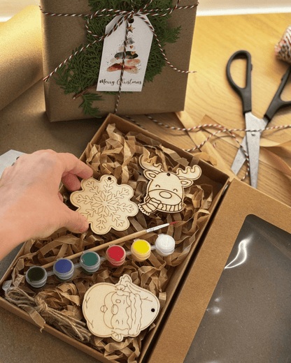 Set creativ pictura MODEL 1 -  tempera scolara, 6 culori, pensula 16.5cm, blancuri lemn 5.5x8cm
